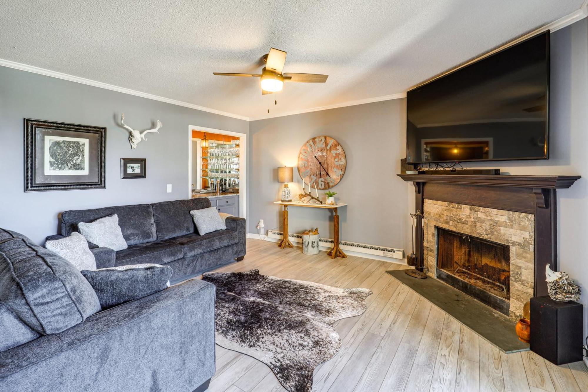Beech Mountain Condo Near Hiking And Mountain Biking 외부 사진